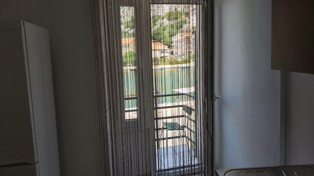 Apartment Mandic Omiš Extérieur photo